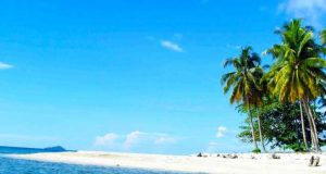 Wisata alam pulau randayan di daerah seribu sungai (Image : indo-kaya com)